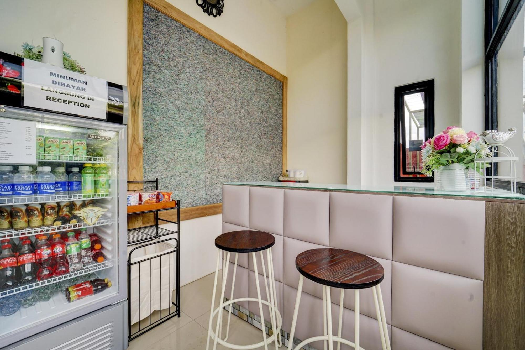 OYO 90778 River inn Malioboro Yogyakarta Eksteriør bilde